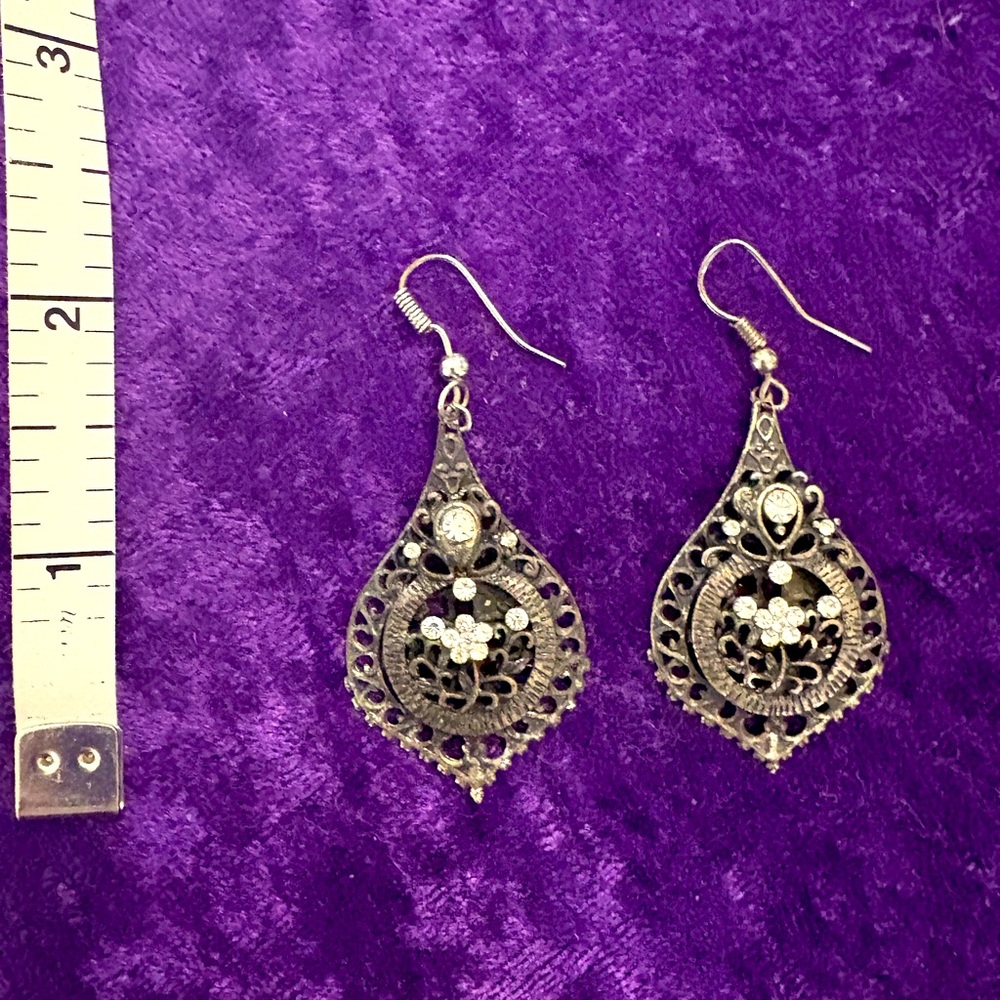 Earrings filigree with crystal water drop earrings